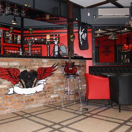 מלון Oleksandriia Biker'S Pub מראה חיצוני תמונה